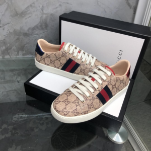 Alternative view of Giày Gucci Wmns GG Supreme 'Beige' 499410-K2LH0-9768