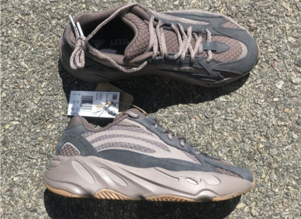 Giày Adidas Yeezy Boost 700 V2 'Mauve' GZ0724 - Ảnh 10