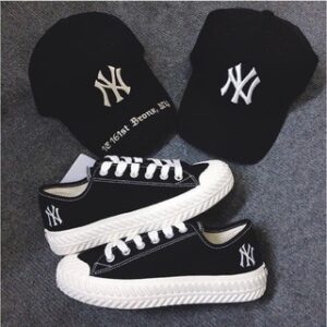 Alternative view of Giày MLB Playball New York Yankees 32SHP1011-50L