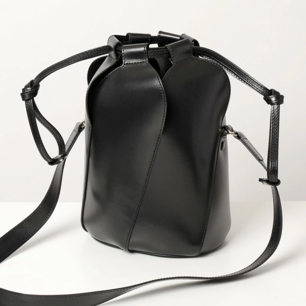 Túi Chloe' Black Bucket Bag CHC21AS401F14-001 - Ảnh 5