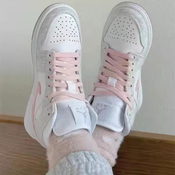 Giày Nike Wmns Air Jordan 1 Mid SE 'White Light Iron Ore' DN4045-001 - Ảnh 7