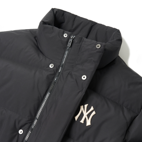 Áo MLB Megalogo Puffer Short Padded NY Yankees 3ADJB0116-50BKS - Ảnh 2