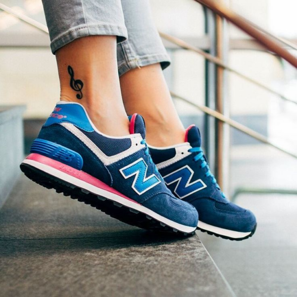 Giày New Balance Womens 574 Core Trainers WL574MOY - Ảnh 2