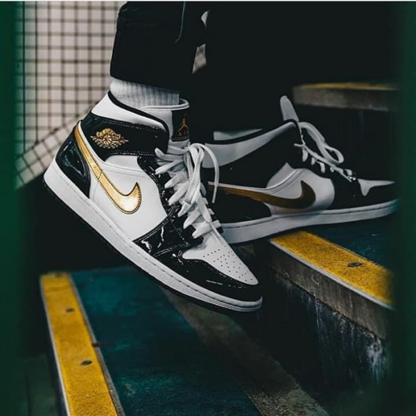 Giày Nike Air Jordan 1 Mid Patent 'Black Gold' 852542-007 - Ảnh 2