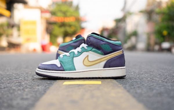 Giày Nike Air Jordan 1 GS 'Emerald Green' 322678-301 - Ảnh 5