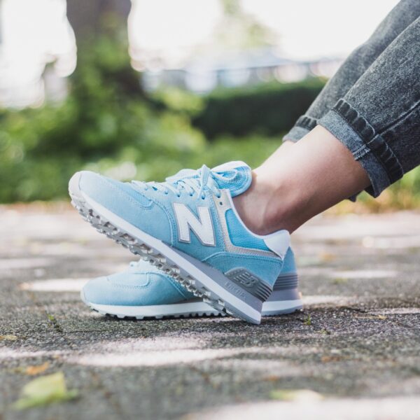 Giày New Balance Wmns 574 Blue White WL574ESB - Ảnh 2