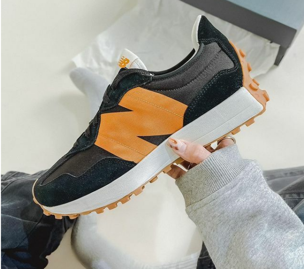 Giày New Balance 327 'Black Orange' MS327HN1 - Ảnh 5