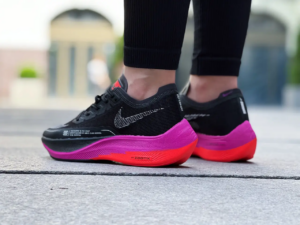 Giay Nike ZoomX Vaporfly Next% 2 'Raptors' CU4111-002