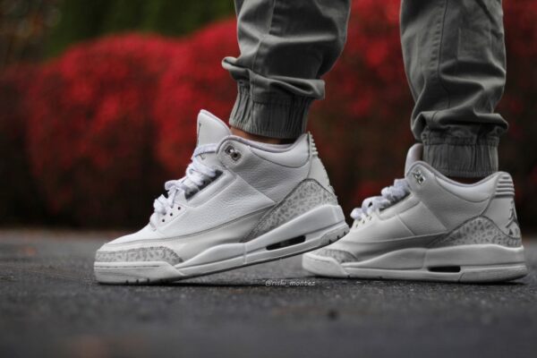 Giày Nike Air Jordan 3 Retro 'Pure Money' 136064-103 - Ảnh 2