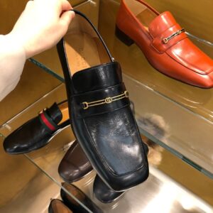 Alternative view of Giày Gucci Leather loafer with Horsebit and Double G 563264 0G0V0 1000