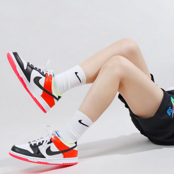 Giay Nike Dunk Low 'Cartwheel' DV1752-101