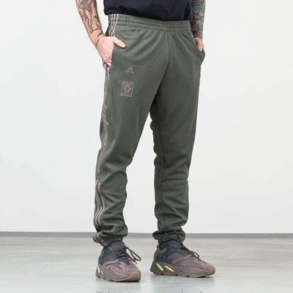 Quần Adidas Calabasas TrackPants Olive EA1900 - Ảnh 3