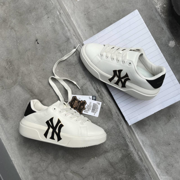 Giày MLB Chunky Classic New York Yankees 3ASXXA11N-50IVS - Ảnh 6