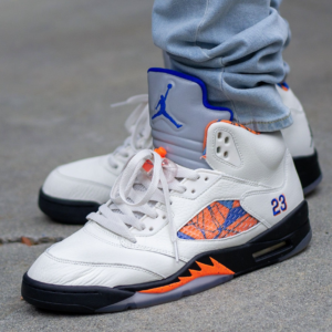 Alternative view of Giày Nike Air Jordan 5 Retro 'International Flight' 136027-148