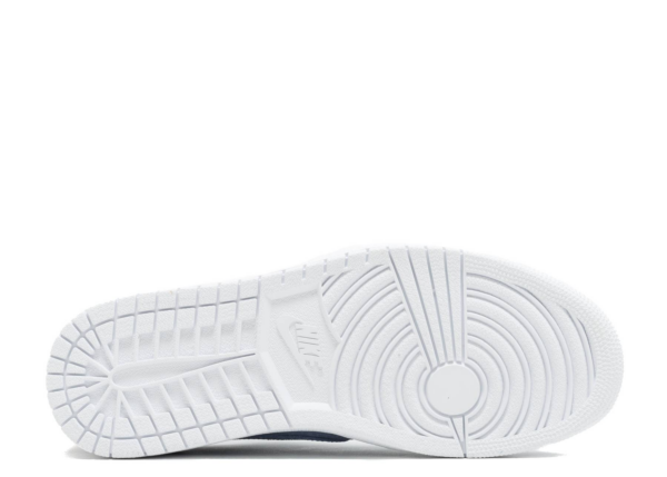 Giày Nike Air Jordan 1 Retro Low OG Premium 'Ice Blue' 905136-402 - Ảnh 7