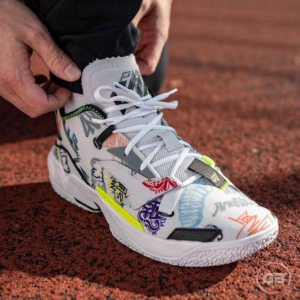 Alternative view of Giày Nike Air Jordan Why Not Zer0.4 'Graffiti' DD4887-007