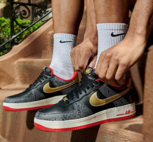 Alternative view of Giày Nike Air Force 1 '07 LX 'Spades' DJ5184-001