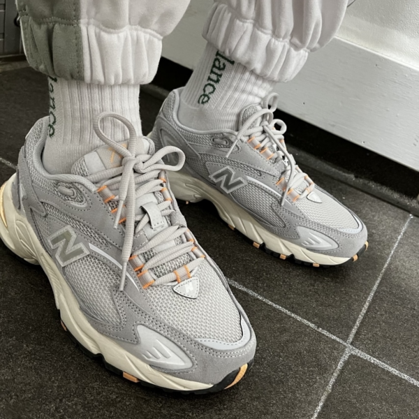 Giày New Balance 725 'Arctic Fox' ML725I - Ảnh 3