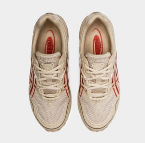 Alternative view of Giày Asics Freiknock Gel-1090 'Desert Camp' 1203A112-200