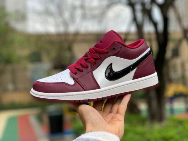 Giày Nike Air Jordan 1 Low 'Noble Red' 553558-604 - Ảnh 4