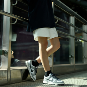 Alternative view of Giày Nike Dunk Low 'Light Smoke Grey' DD1503-117