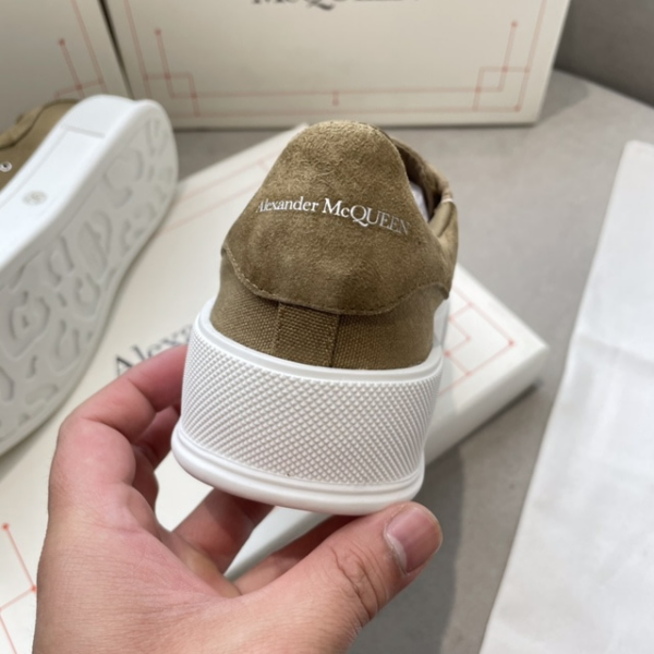 Giày Alexander McQueen Wmns Deck Lace-Up Plimsoll 'Khaki' 654593-W4PQ1-3227 - Ảnh 3