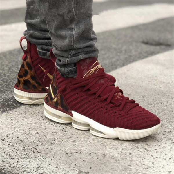 Giày Nike LeBron 16 EP 'King' AO2595-601 - Ảnh 2