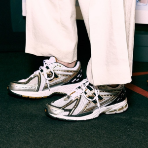 Giay New Balance 1906R 'White Navy Gold' M1906RG