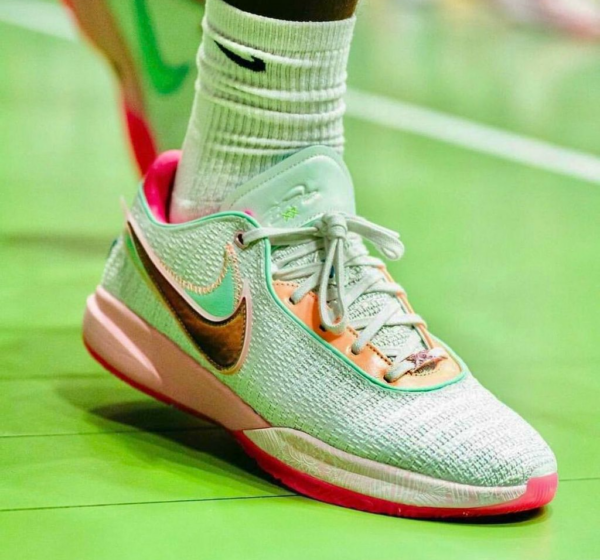 Giày Nike Lebron 20 'White Pink' DJ5423-300 - Ảnh 2