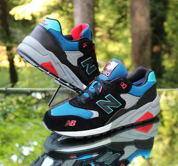 Giày New Balance 580 Black Red Blue MRT580BF - Ảnh 3