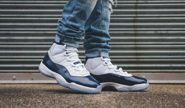 Giày Nike Air Jordan 11 Retro Low 'Navy Snakeskin' 2019 CD6846-102 - Ảnh 3