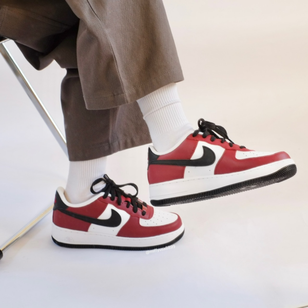 Giay Nike Air Force 1 LV8 GS 'Team Red' FD0300-600
