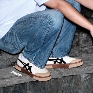 Giay Asics Court Trail 'White Black' 1203A146-021