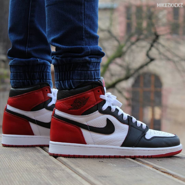 Giày Nike Air Jordan 1 Retro 'Black Toe' 555088-125 - Ảnh 8