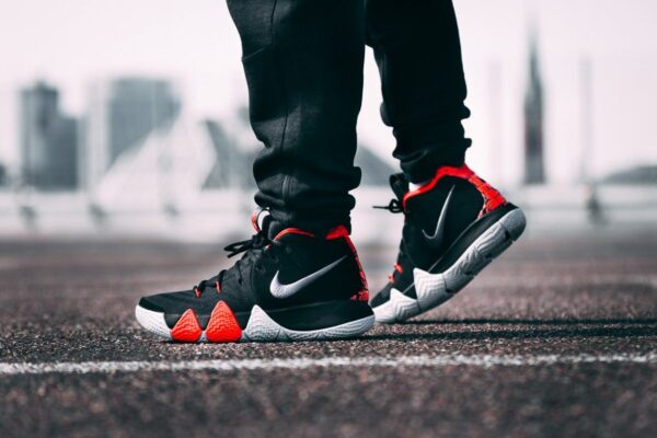 Giày Nike Kyrie 4 '41 For The Ages' 943806-005 - Ảnh 3