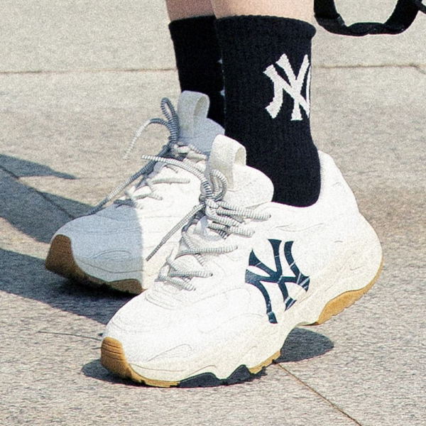 Giày MLB Bigball Chunky Lite New York Yankees 'White' 3ASHC311N-50WHS - Ảnh 4