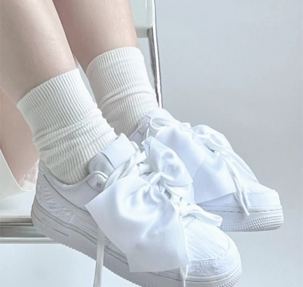 Giày Nike Air Force 1 Low Bow 'White' DV4244-111 - Ảnh 2
