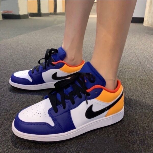 Giày Nike Air Jordan 1 Low GS 'Royal Yellow' 553560-123 - Ảnh 3