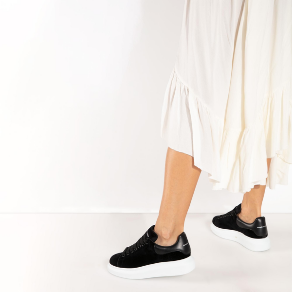 Giày Alexander McQueen Wmns Oversized Sneaker 'Black' 553775-W4FKT-1000 - Ảnh 3