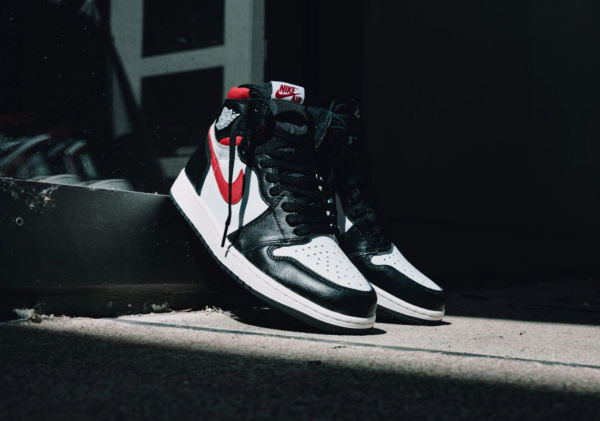 Giày Nike Air Jordan 1 Retro High OG GS 'Gym Red' 575441-061 - Ảnh 8