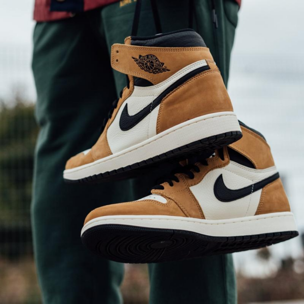 Giày Nike Air Jordan 1 Retro High OG 'Rookie Of The Year' 555088-700 - Ảnh 2