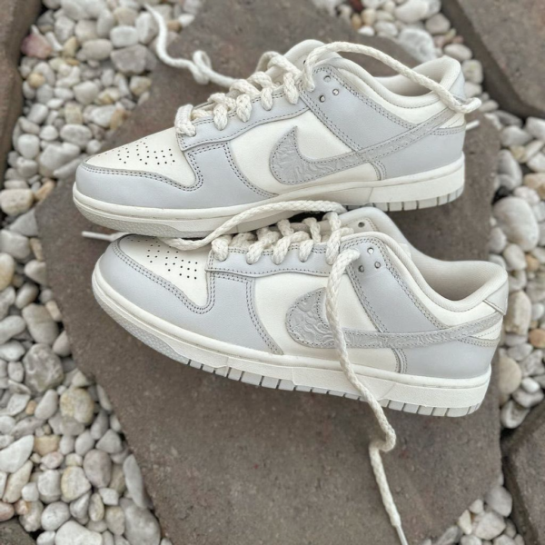 Giay Nike Dunk Low Needlework Sail Aura 'Grey' FJ4553-133