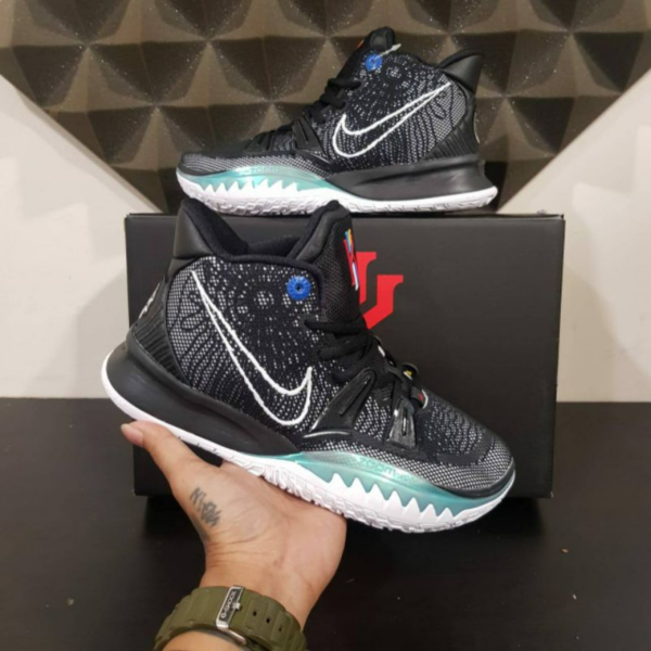 Giày Nike Kyrie 7 GS 'BK Black' CT4080-002 - Ảnh 4