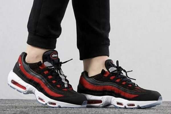 Giày Nike Air Max 95 Essential 'Bred' 749766-039 - Ảnh 2