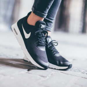 Alternative view of Giày Nike Air Max Thea 'Black Summit White' 599409-020