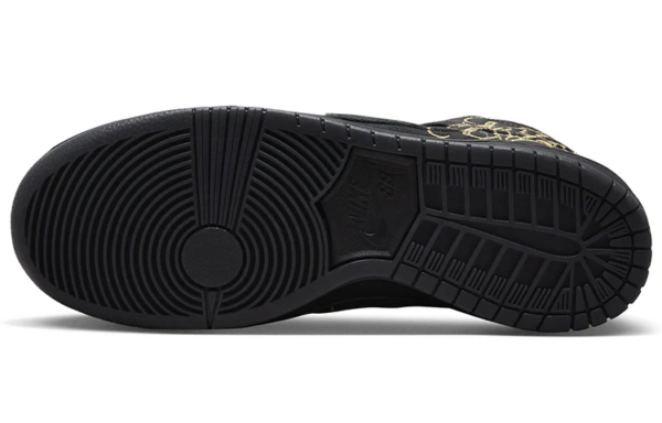 Giay Nike SB Dunk High FAUST 'Black Gold' DH7755-001