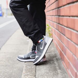 Alternative view of Giày Nike Wmns Air Jordan 1 Low Slip 'Shadow' CQ0279-001