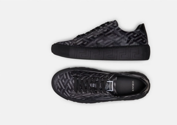 Giày Versace Greca La Greca Print Trainers 'Black Grey' DSU8404-1A01726-5B05B - Ảnh 3