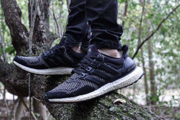 Giày Adidas UltraBoost 1.0 Limited 'Reflective'  AQ5561 - Ảnh 3