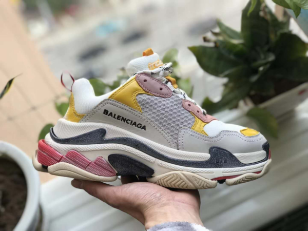 Giày Balenciaga Wmns Triple S Trainer 'Pink Black' 524038-W09O5-9035 - Ảnh 6